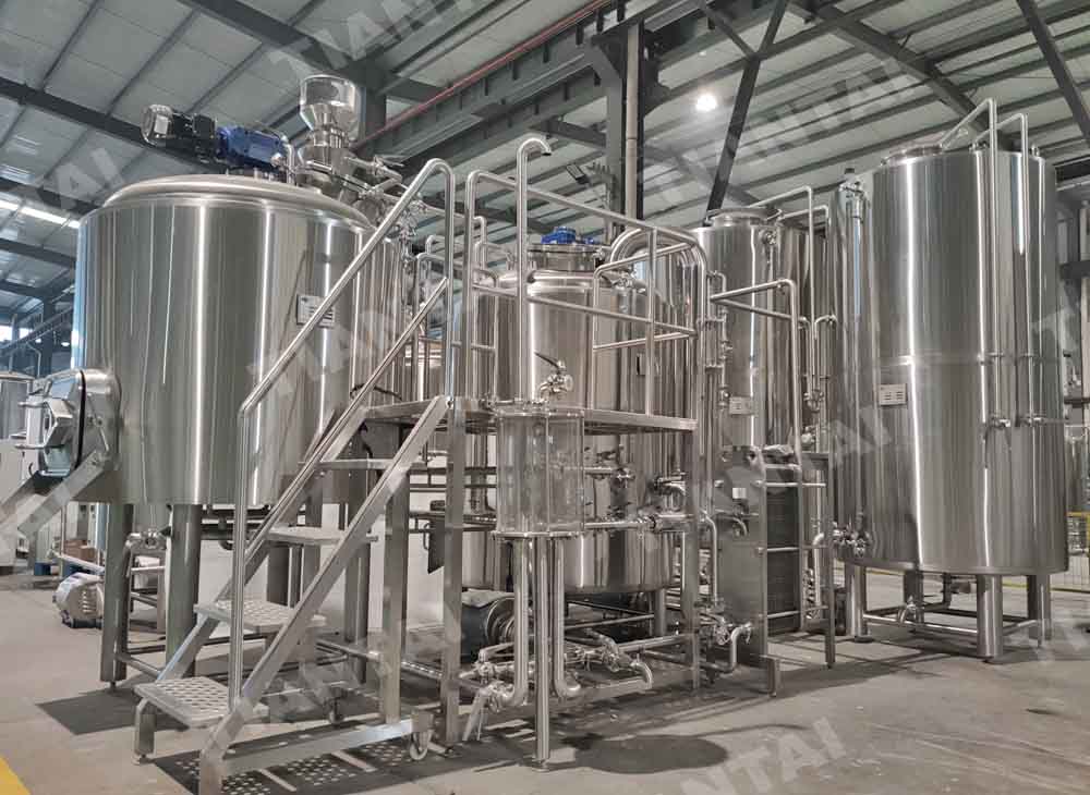 <b>Microbrewery system Decoction mashing method</b>